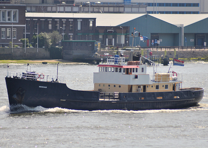 Photograph of the vessel  Mercuur pictured passing Vlaardingen on 27th June 2011