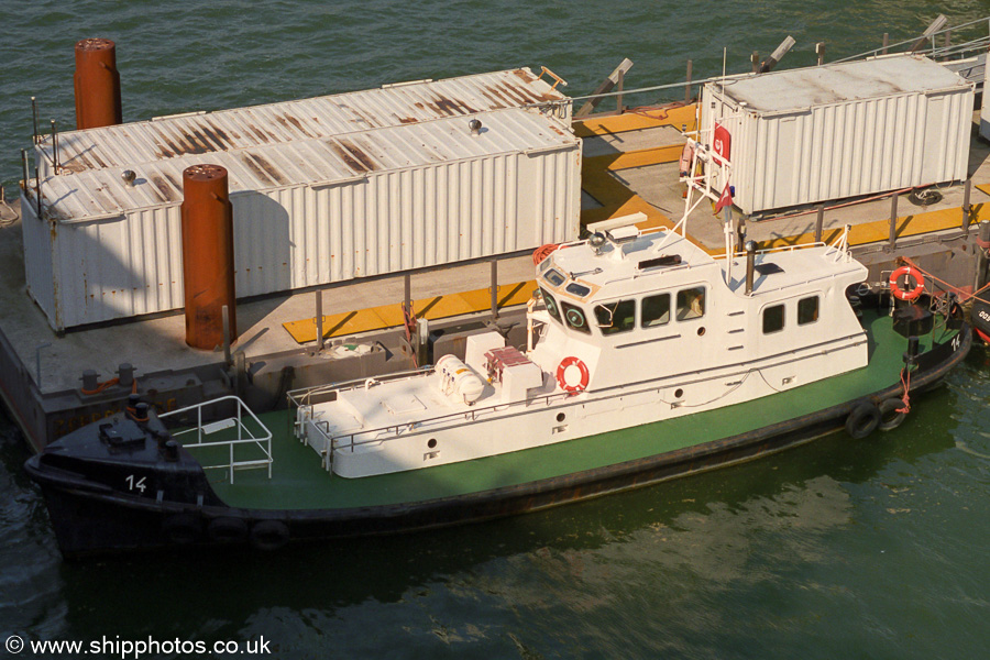 Photograph of the vessel pv Motorredeboot 14 pictured at Zeebrugge on 7th May 2003