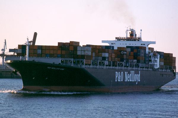 Photograph of the vessel  P&O Nedlloyd Kobe pictured on the River Elbe on 20th March 2001