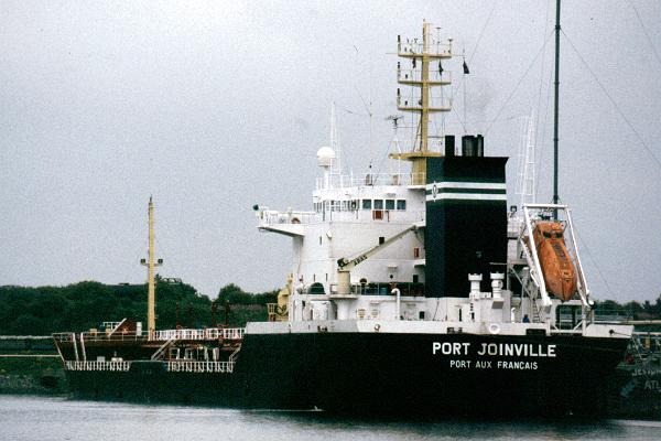 Photograph of the vessel  Port Joinville pictured at Stanlow on 13th July 1999