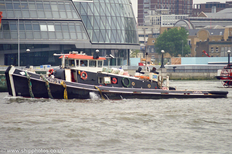 Photograph of the vessel  Recruit pictured in London on 14th June 2002