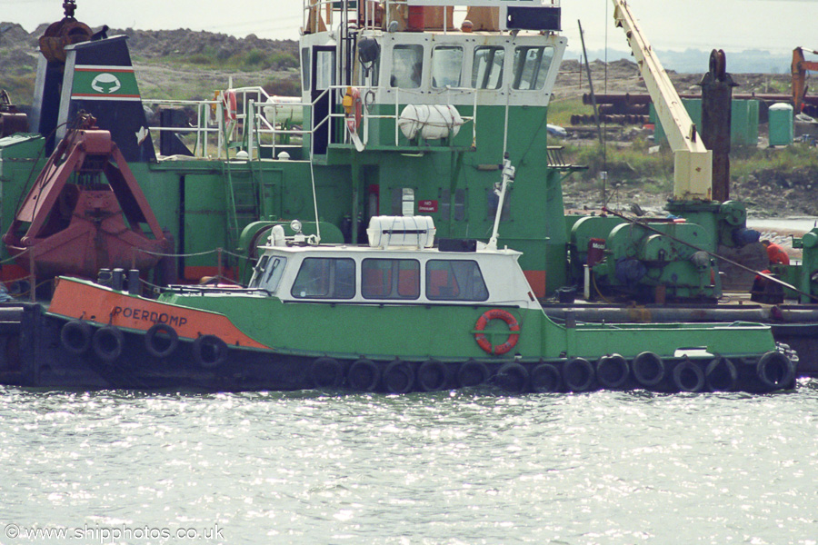 Photograph of the vessel  Roerdomp pictured on the Swale on 1st September 2001