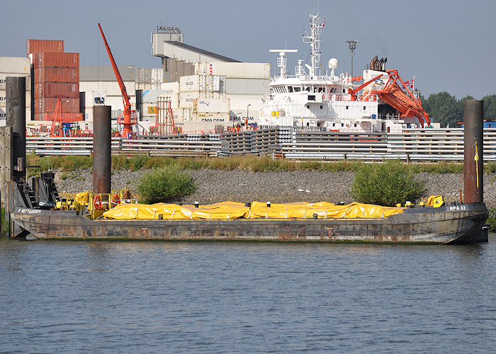 Photograph of the vessel  RPA 32 pictured in Eemhaven, Rotterdam on 26th June 2011