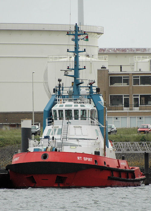 Photograph of the vessel  RT Spirit pictured in 4e Petroleumhaven, Europoort on 20th June 2010