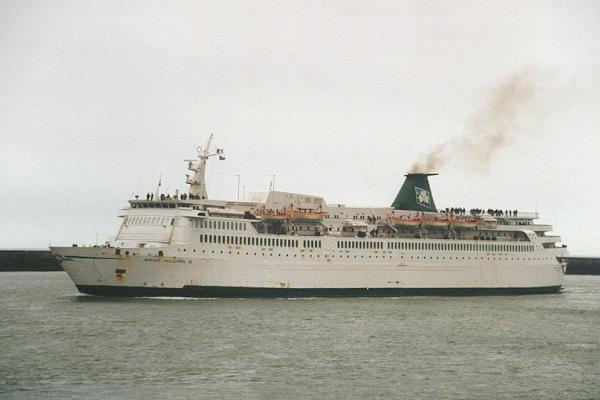  Saint Killian II pictured arriving in Le Havre on 7th March 1994