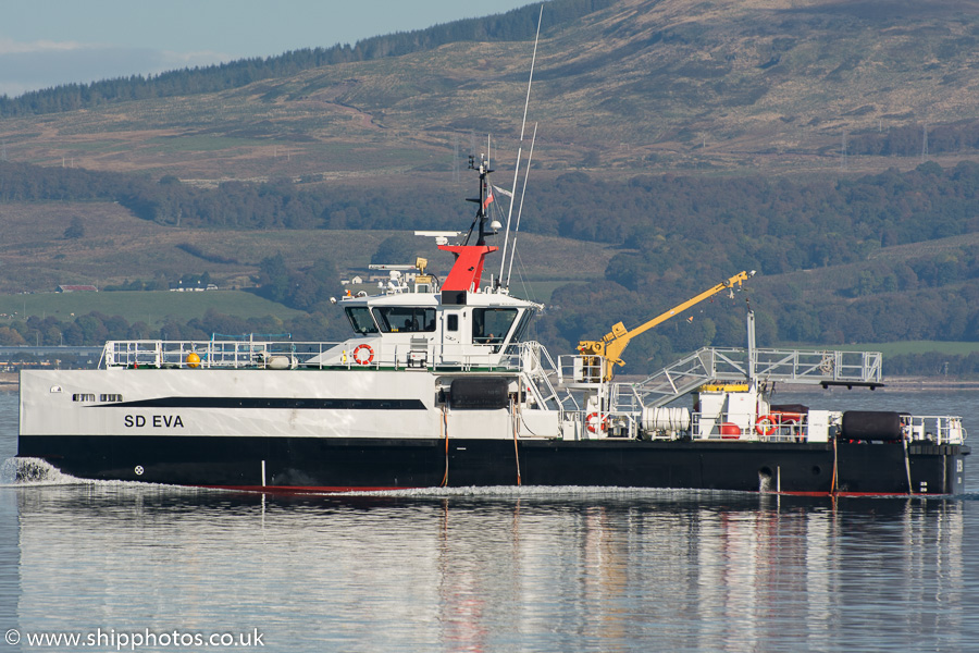 Photograph of the vessel  SD Eva pictured passing Greenock on 16th October 2015