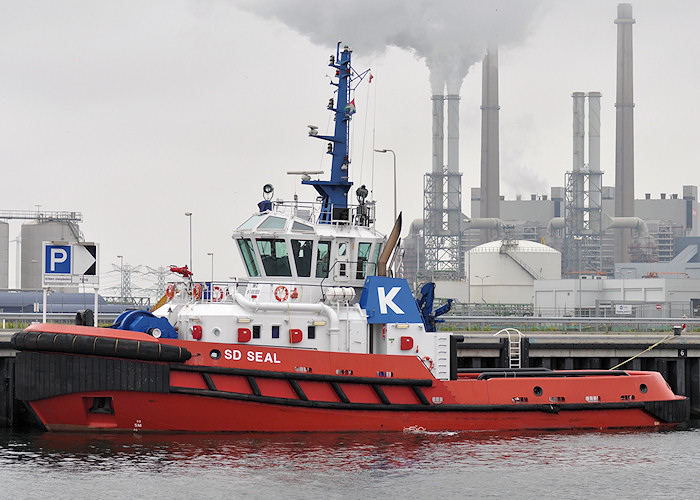 Photograph of the vessel  SD Seal pictured in Yangtzehaven, Europoort on 26th June 2011