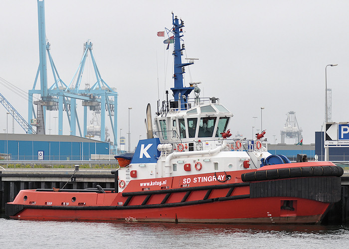 Photograph of the vessel  SD Stingray pictured in Yangtzehaven, Europoort on 26th June 2011