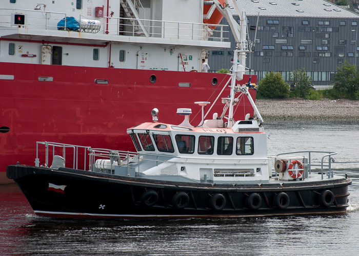 pv Sea Shepherd pictured at Aberdeen on 12th June 2014