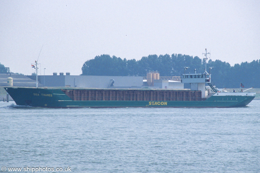  Sea Thames pictured in Southampton on 27th September 2003