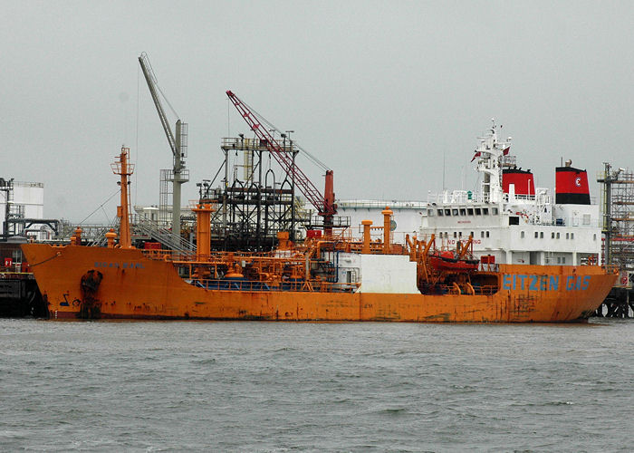 Photograph of the vessel  Sigas Earl pictured at Coryton on 17th May 2008