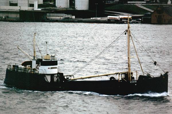 Photograph of the vessel  Sigfart pictured passing Haugesund on 26th October 1998