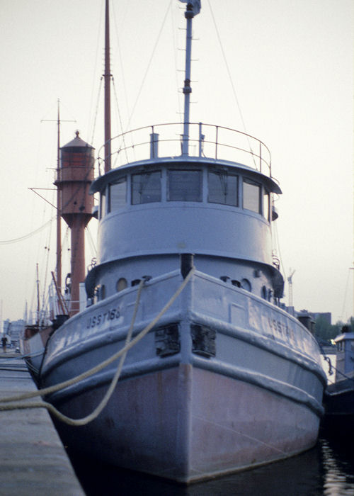 Photograph of the vessel  ST-488 pictured in Le Havre on 16th August 1997