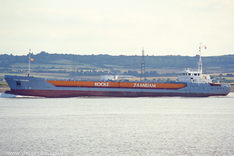 Photograph of the vessel  Star Bonaire pictured on Lower Hope, River Thames on 1st September 2001