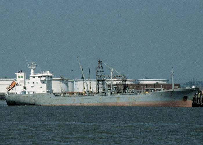 Photograph of the vessel  Stella Wega pictured at Coryton on 16th May 1998
