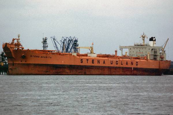 Photograph of the vessel  Stena Akarita pictured at Fawley on 4th July 1998