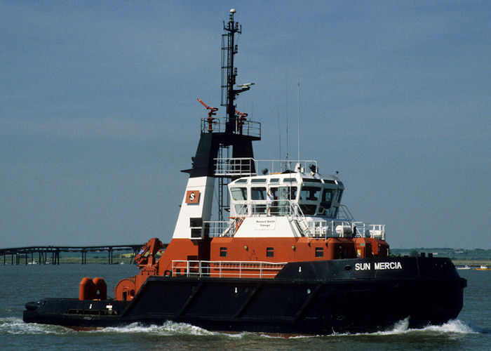 Photograph of the vessel  Sun Mercia pictured at Coryton on 16th May 1998