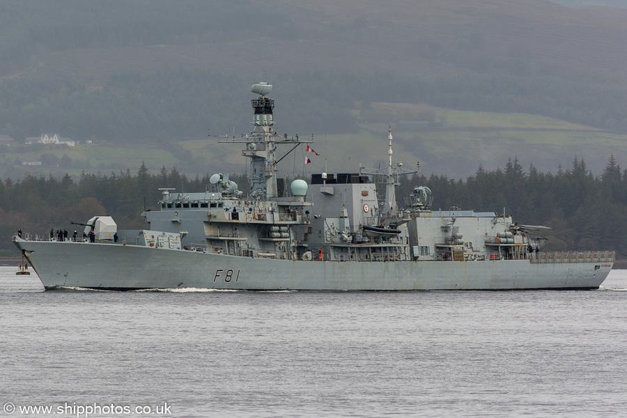 HMS Sutherland pictured passing Greenock on 6th October 2019