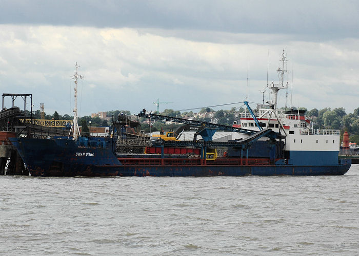 Photograph of the vessel  Swan Diana pictured at Gravesend on 10th August 2006