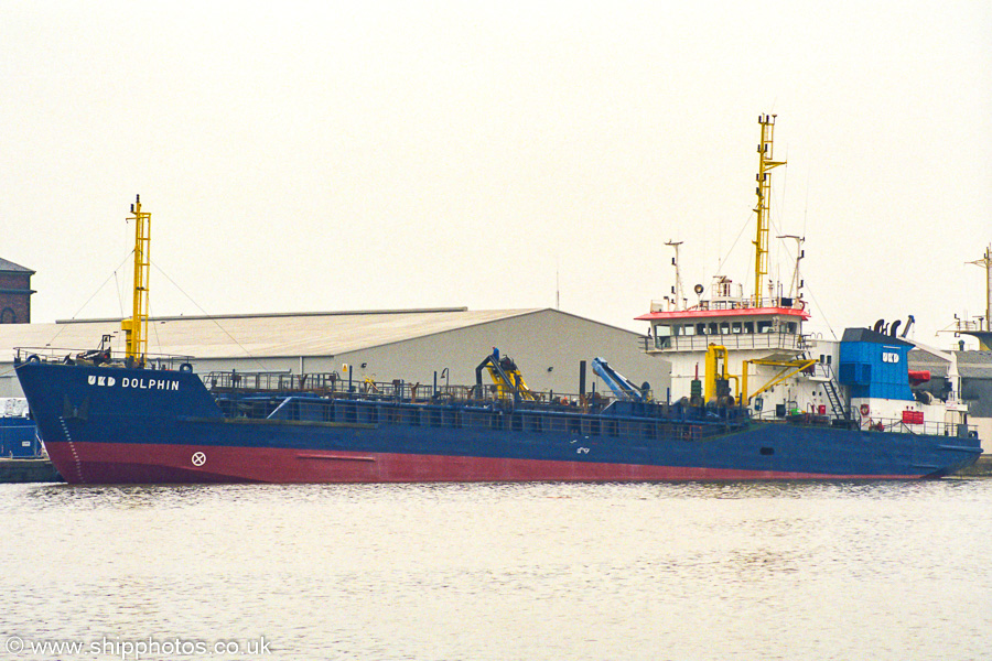  UKD Dolphin pictured in Alexandra Dock, Hull on 11th August 2002