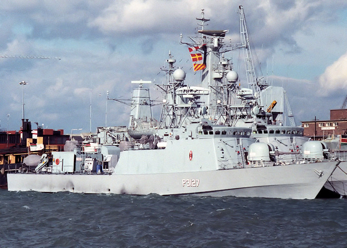 KNS Umoja pictured in Portsmouth Naval Base on 26th March 1988