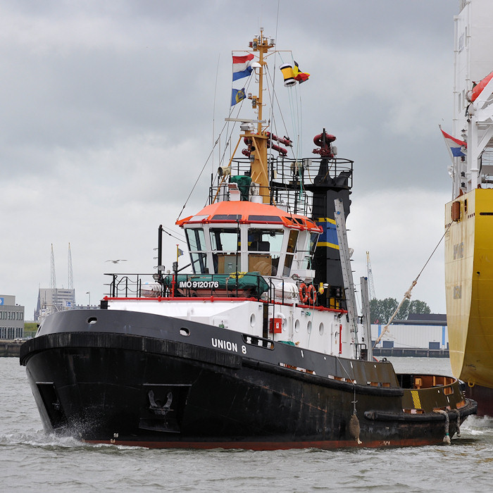  Union 8 pictured in Waalhaven, Rotterdam on 24th June 2012