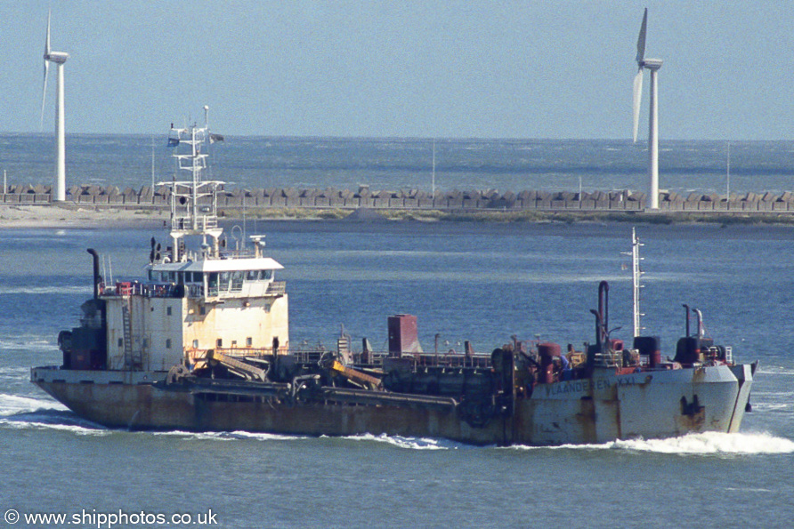 Photograph of the vessel  Vlaanderen XXI pictured dredging at Zeebrugge on 13th May 2003