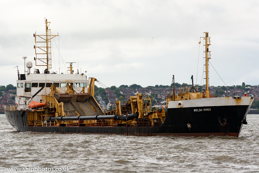 Photograph of the vessel  Welsh Piper pictured approaching Langton Lock, Liverpool on 20th June 2015