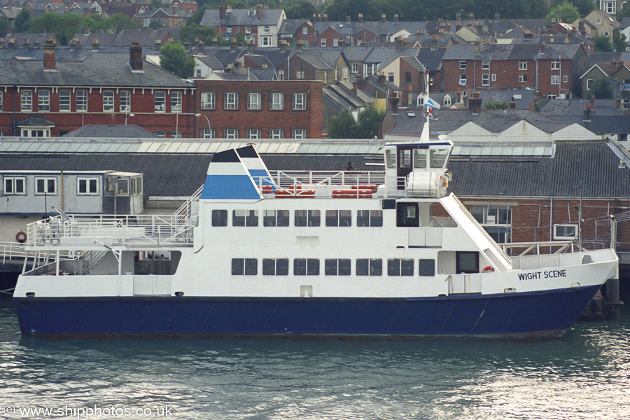  Wight Scene pictured at Cowes on 17th August 2003