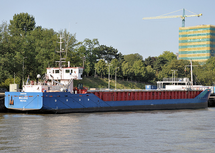 Photograph of the vessel  Willeke pictured at Parkkade, Rotterdam on 26th June 2011