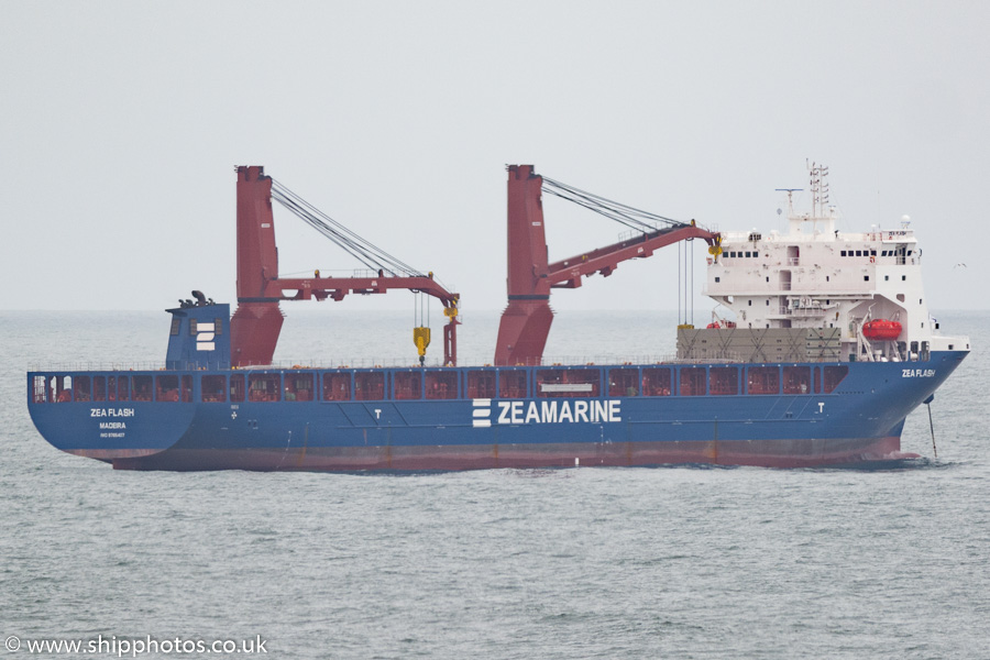  Zea Flash pictured at anchor off Tynemouth on 27th April 2019
