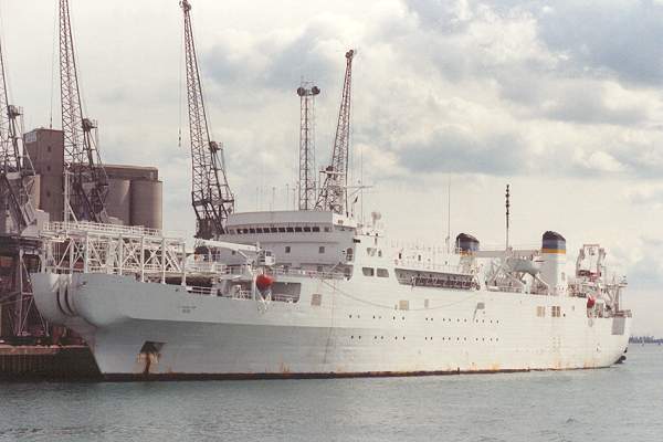 USNS Zeus pictured in Southampton on 5th September 1992